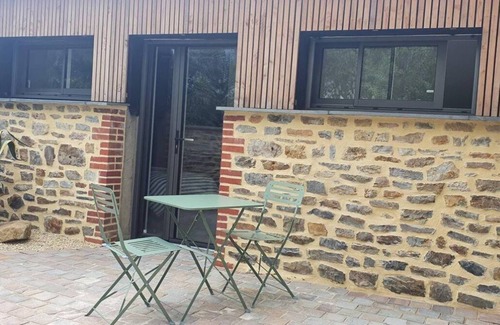 Martigne-Ferchaud Appartement | Studio A 5 min de la Régalante venez vous ressourcer dans un cadre verdoyant.