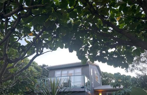 Waikanae Appartement | Studio 51 - just 30 seconds to the beach