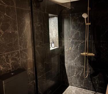 Molndal Appartement | Studio 54, central lägenhet i toppskick