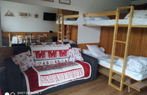 Saint-Etienne-en-Devoluy Appartement | STUDIO 6 PERS LE BOIS D'AUROUZE 2eme étage NORD