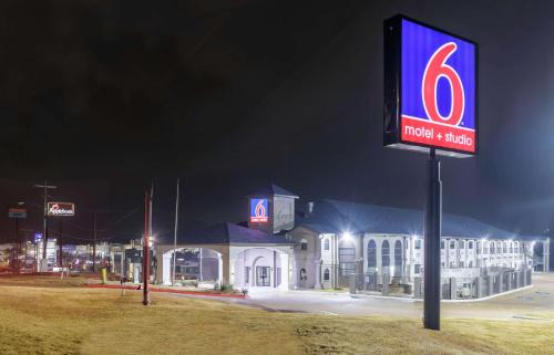 Brenham Hôtel | Studio 6 Suites Brenham, TX