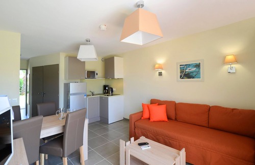Salleles-d'Aude Appartement | Studio Abordable et Spacieux | Accès Terrain de Tennis!