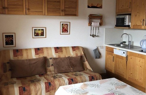Eclose-Est Appartement | STUDIO ALPE D'HUEZ QUARTIER ECLOSE EST