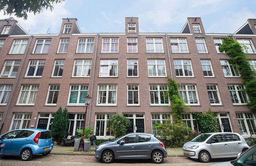 Frankendael Appartement | Studio Amsterdam at Outstanding Location