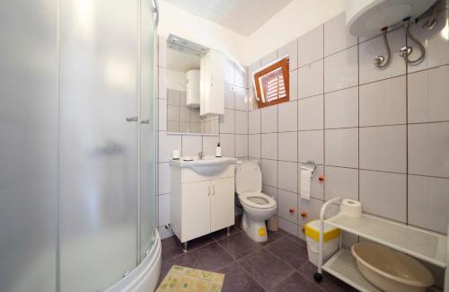 Gornji Karin Appartement | Studio Apartman Ema