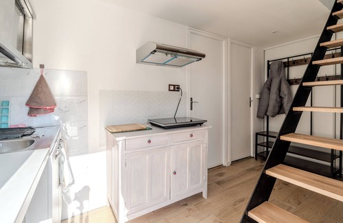 Sens-de-Bretagne Appartement | Studio 'Les Mesliers' avec terrasse partagée, jardin partagé et Wi-Fi