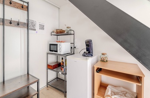 Sens-de-Bretagne Appartement | Studio 'Les Mesliers' avec terrasse partagée, jardin partagé et Wi-Fi
