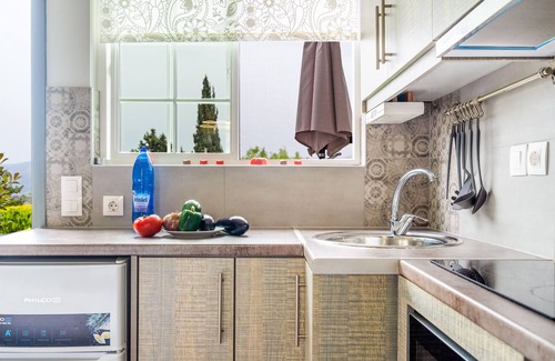 Kalata Appartement | Studio 'Casa Di Verde 5' avec vue sur la montagne, Wi-Fi et climatisation