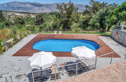 Kalata Appartement | Studio 'Casa Di Verde 5' avec vue sur la montagne, Wi-Fi et climatisation