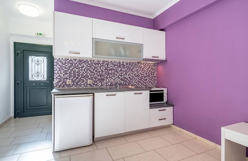 Anthousa Appartement | Studio 'Deluxe 2 Adults - E' avec terrasse partagée, Wi-Fi et climatisation