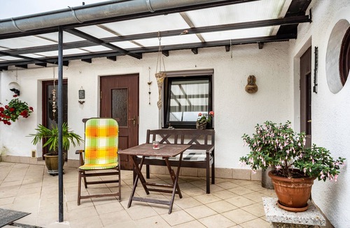 Franken Siedlung Appartement | Studio 'Ferienzimmer Norbi Stralsund' avec terrasse privée et Wi-Fi