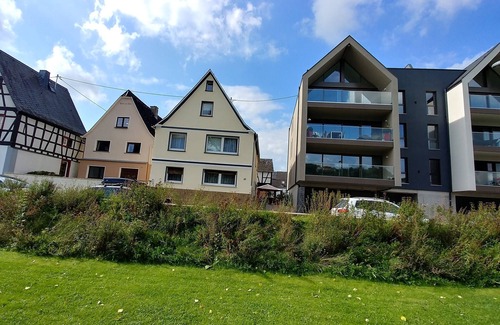 Neuendorf Appartement | Studio 'Ferienhaus Rheinblick Wohnung 1' avec terrasse partagée et Wi-Fi