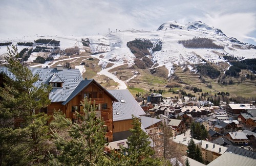 Les Deux Alpes Appartement | Studio 'Les 2 Alpes' avec vue sur la montagne et balcon