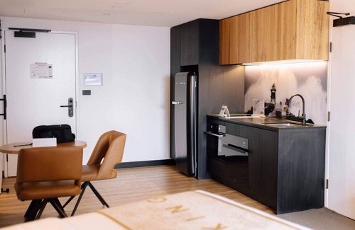 Newcastle Hôtel | Studio Apartment in CBD