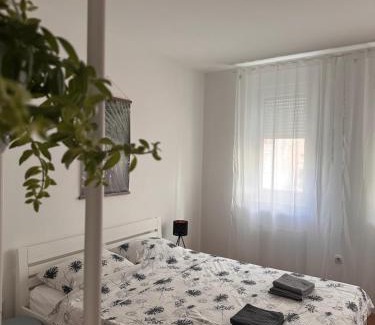 Grbavica Appartement | Studio Apartment Laganini