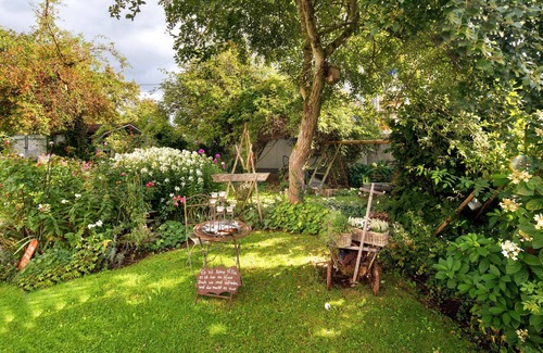 Bohringen Appartement | Studio Apartment 'Müller' with Balcony and Wi-Fi