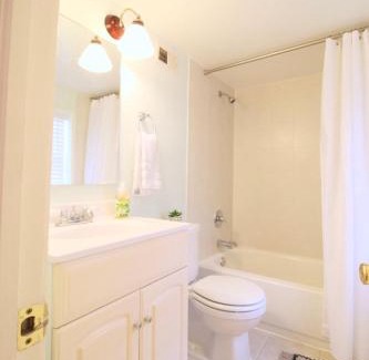 Kingman Park Maison | Studio Apartment near RFK fields