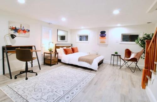 Kingman Park Maison | Studio Apartment near RFK fields