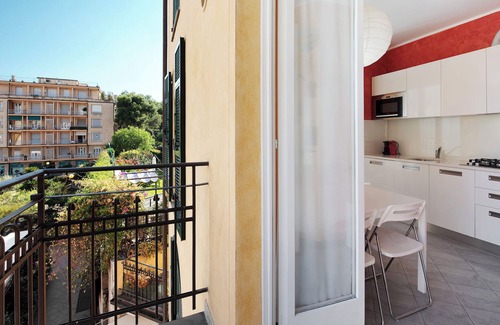 Arenzano Appartement | Studio Apartment 'Stefi' with Balcony and Air Conditioning