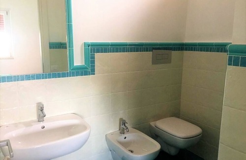 Marina di Pisciotta Appartement | Studio apartment with bathroom with sea view on the tourist port of Pisciotta