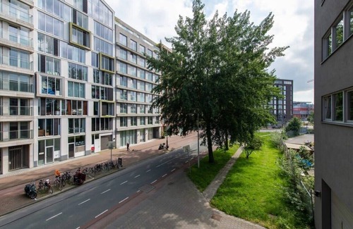 Westpoort Appartement | Studio Apartment with Balcony