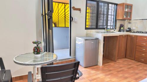 Calleria Appartement | Studio apartment with door to the street and air conditioning