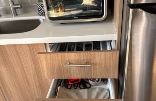 Wilshire Appartement | Studio Apt, Balcony, Free Parking, Fully Equipped
