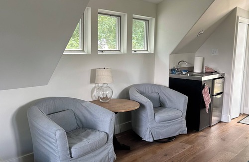 Saint Davids Appartement | Studio Apt located in the heart of Wayne