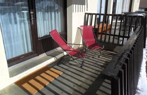 Les Deux Alpes Appartement | Studio au pied des remontées mécaniques de Daible et bureau des forfaits de ski,