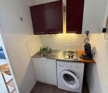 Dives-sur-Mer Appartement | Studio au cœur du village d'arts