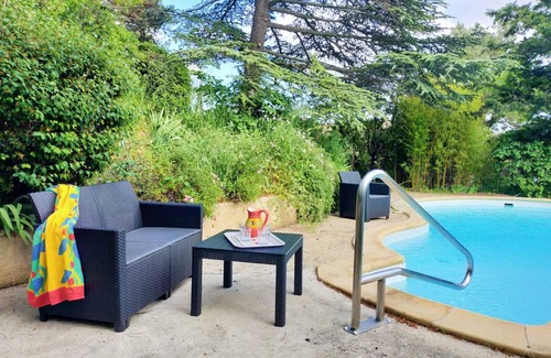 Pertuis Appartement | Studio au pied du Luberon au calme avec les oiseaux et les écureuils