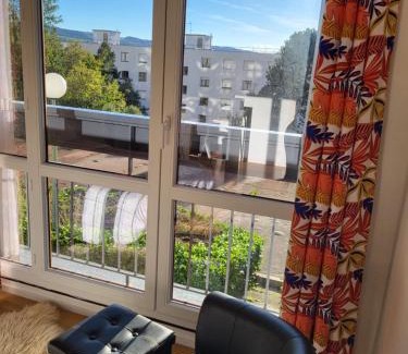 Saint-Etienne Appartement | Studio avec parking gratuit