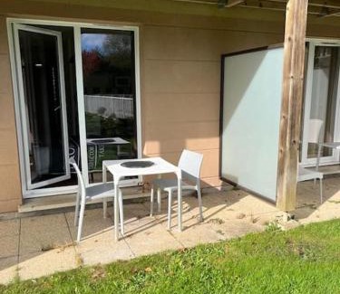 Equemauville Appartement | Studio avec piscine près d'Honfleur