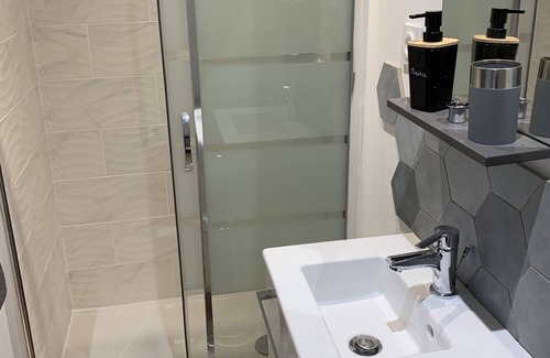 Castelginest Appartement | Studio Avec Terrasse Privative Près de Toulouse