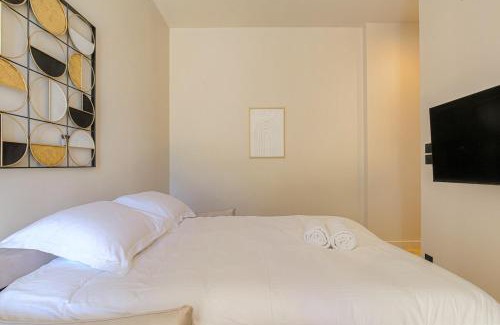 Ecully Appartement | Studio avec terrasse aux portes de Lyon, Ecully