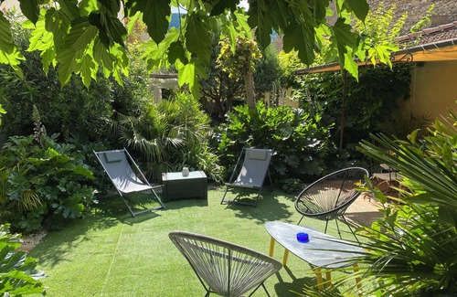 Nyons Appartement | Studio avec terrasse et jardin centre-ville 3 couchages