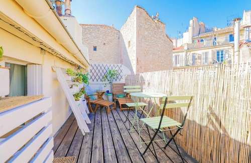 Noailles Appartement | Studio avec terrasse - Vieux Port & Cours Julien
