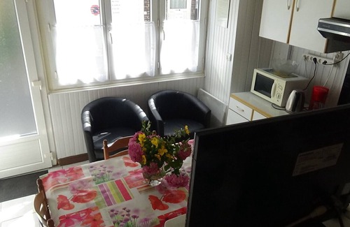 Dieppe Appartement | Studio Béthencourt RDC - WIFI entre plage et port de plaisance proche des restos