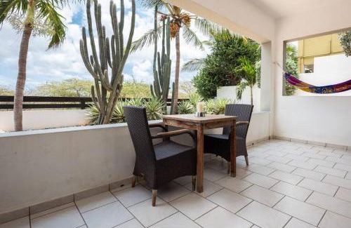 Sint Michiel Appartement | Studio Bientu Beaches nearby & central location