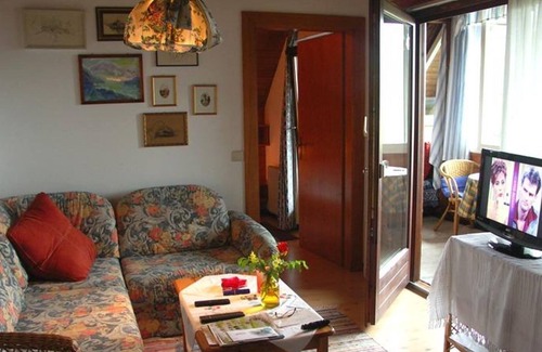 Seeboden Appartement | Studio Blick in den Garten - Apartments Krista