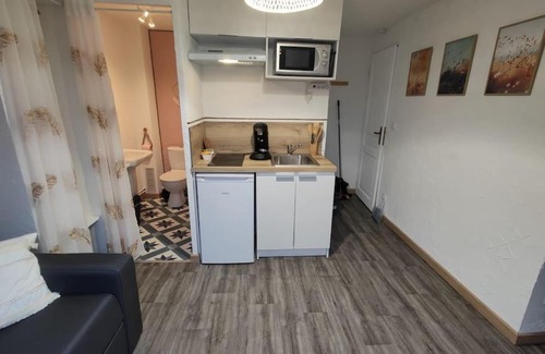 Valenciennes Appartement | Studio Bohème, Proche Hyper Centre et Commerces