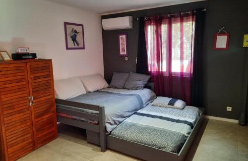 Brouzet-les-Ales Appartement | Studio Bouquet