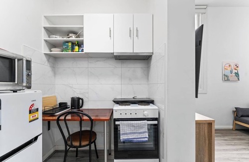 Brunswick West Appartement | Studio Brunswick Rd | Free Parking | 10 min to CBD