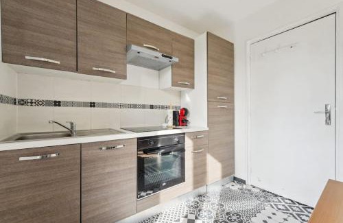 Charleville-Mezieres Appartement | Studio budget avec parking