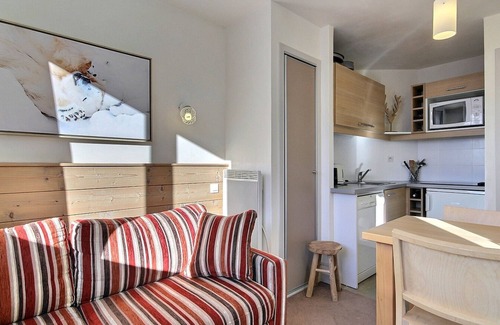 Belle Plagne Appartement | Studio cabine 4 pers, balcon, proche pistes et commerces