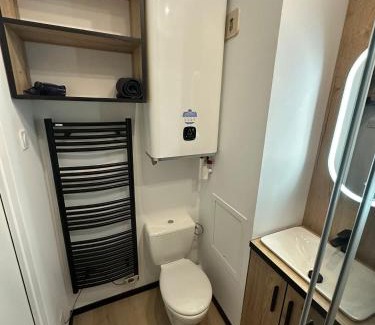 Ax-les-Thermes Appartement | Studio cabine à Bonascre Wi Fi garage privé