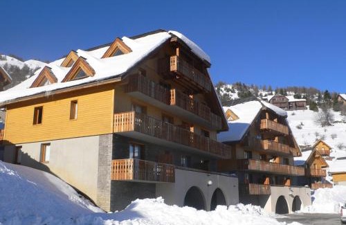 Pra Loup Appartement | Studio Cabine 4 Pers avec Balcon, Résidence Les Chalets de Praroustan, Pra Loup 1500 - FR-1-504-301