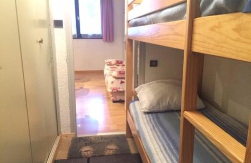 Risoul Appartement | Studio cabine 8 pers, Sud, pied de piste, centre station, proche commerces et ESF - FR-1-330-40