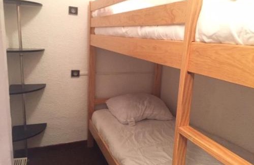 Risoul Appartement | Studio cabine 8 pers, Sud, pied de piste, centre station, proche commerces et ESF - FR-1-330-40