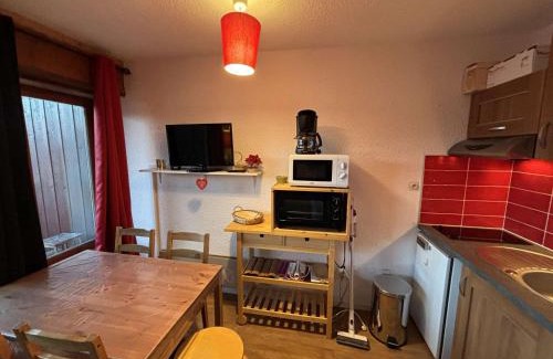 Auris Appartement | Studio cabine au pied des pistes, 3 couchages, parking - FR-1-297-326